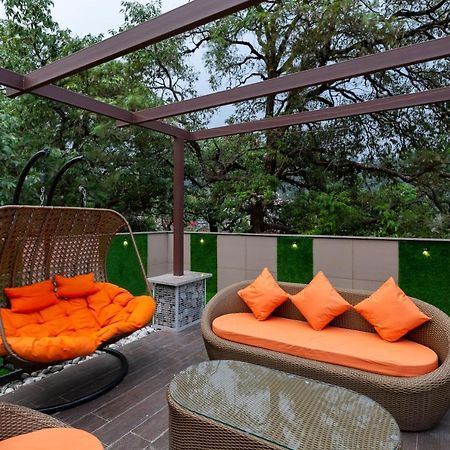 Hotel La Eden Масурі Екстер'єр фото