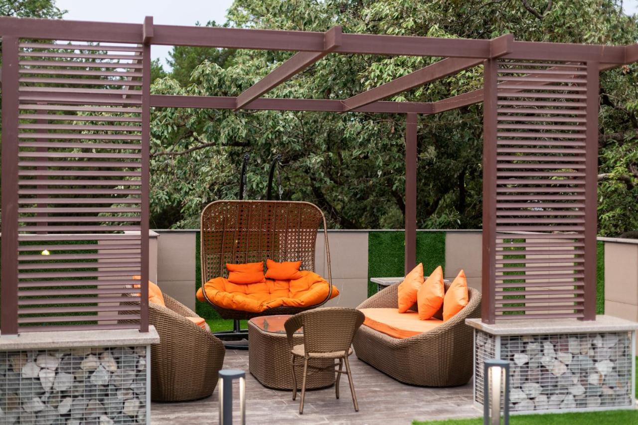 Hotel La Eden Масурі Екстер'єр фото